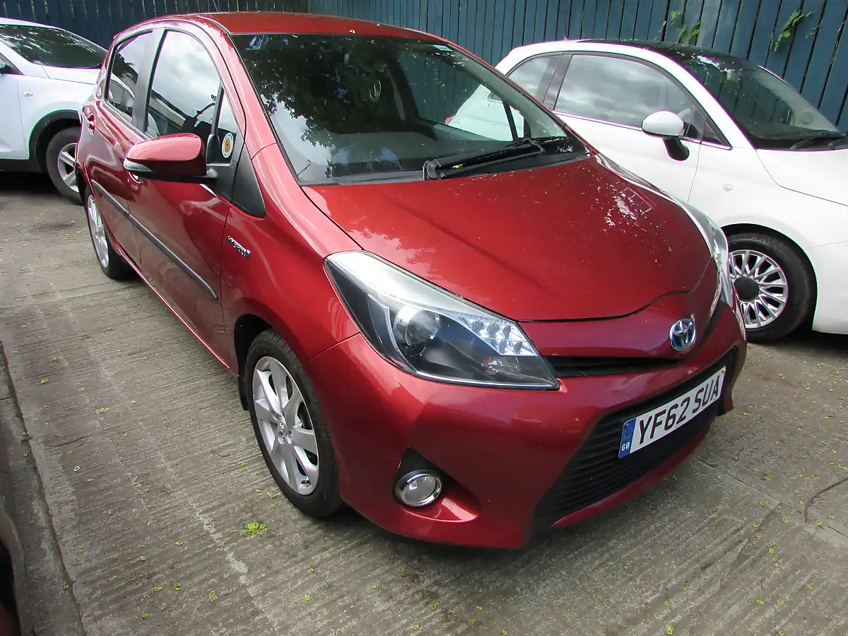 Used 2012 Toyota Yaris T Spirit Red - Interior and Exterior details 3