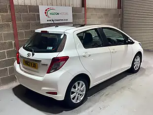 Used 2012 Toyota Yaris T Spirit White - Interior and Exterior details 7
