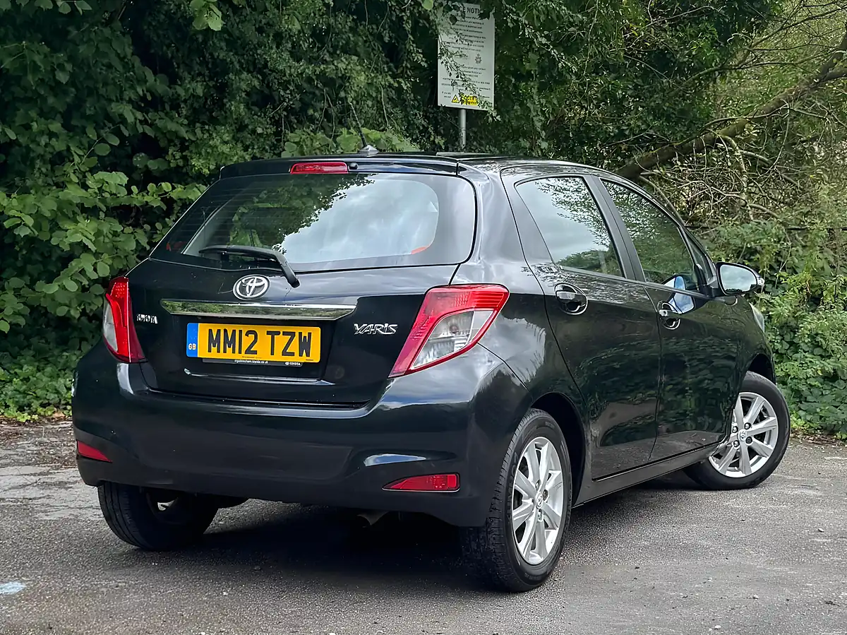Used 2012 Toyota Yaris Tr Black - Interior and Exterior details 13