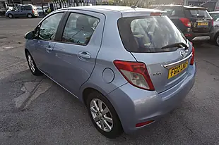Used 2012 Toyota Yaris Tr Blue - Interior and Exterior details 4