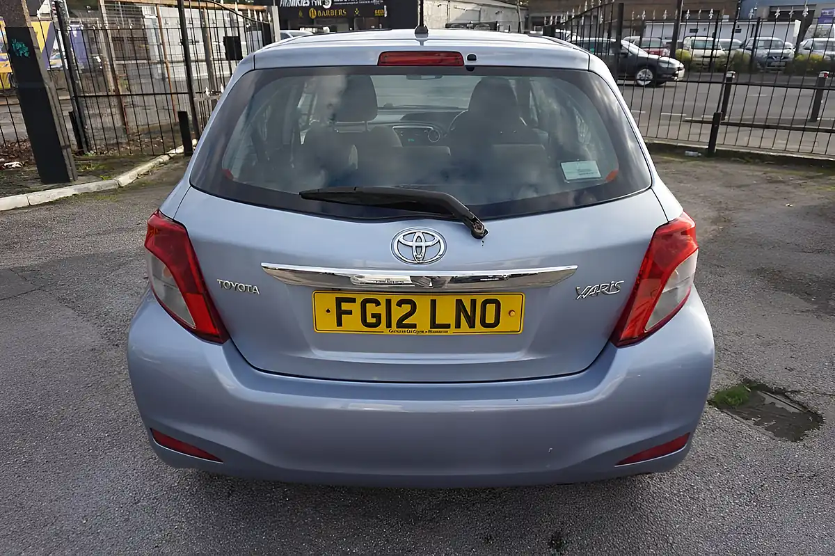 Used 2012 Toyota Yaris Tr Blue - Interior and Exterior details 5