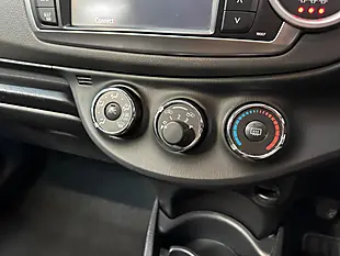 Used 2012 Toyota Yaris Tr Decuma Grey - Interior and Exterior details 13
