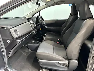 Used 2012 Toyota Yaris Tr Decuma Grey - Interior and Exterior details 9