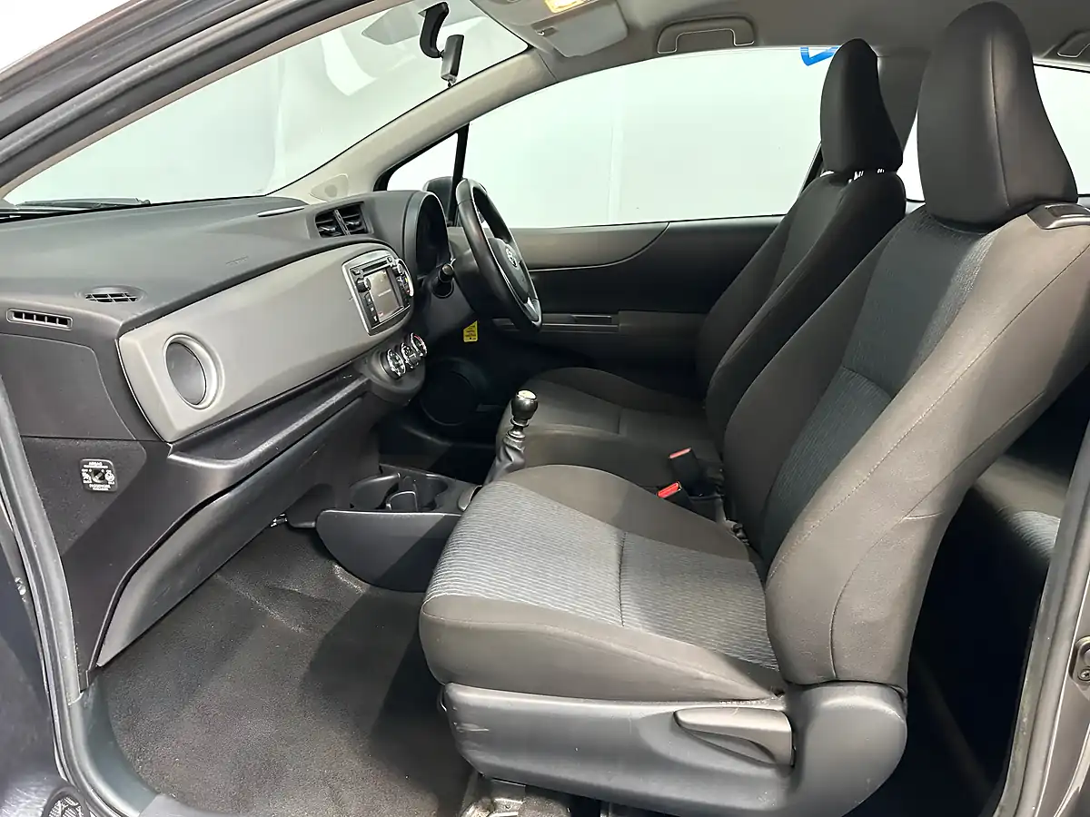 Used 2012 Toyota Yaris Tr Decuma Grey - Interior and Exterior details 9