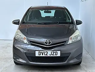 Used 2012 Toyota Yaris Tr Decuma Grey - Interior and Exterior details 2
