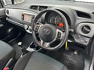 Used 2012 Toyota Yaris Tr Decuma Grey - Interior and Exterior details 3