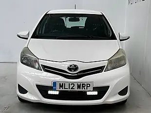 Used 2012 Toyota Yaris Tr Pure White - Interior and Exterior details 2