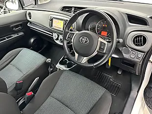 Used 2012 Toyota Yaris Tr Pure White - Interior and Exterior details 3