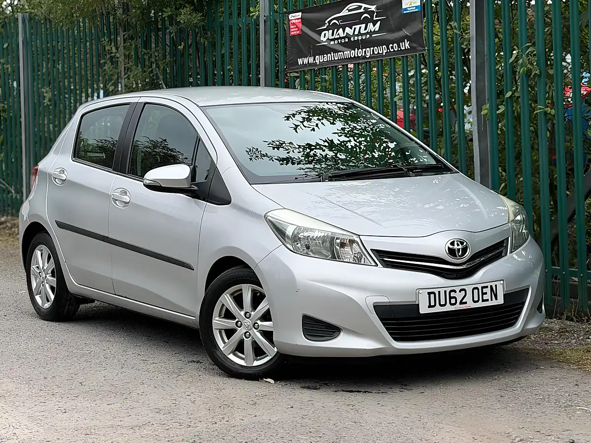 Used 2012 Toyota Yaris Tr Silver - Front View