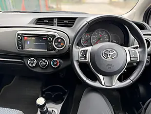 Used 2012 Toyota Yaris Tr Silver - Interior and Exterior details 10