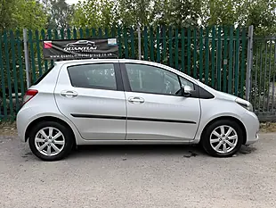 Used 2012 Toyota Yaris Tr Silver - Interior and Exterior details 4