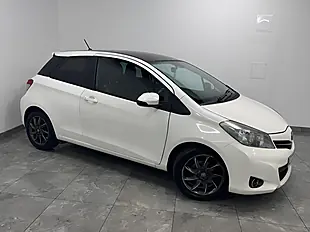 Used 2012 Toyota Yaris Trend White - Interior and Exterior details 2