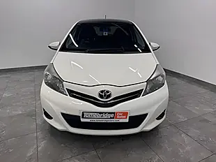 Used 2012 Toyota Yaris Trend White - Interior and Exterior details 3