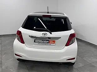Used 2012 Toyota Yaris Trend White - Interior and Exterior details 7
