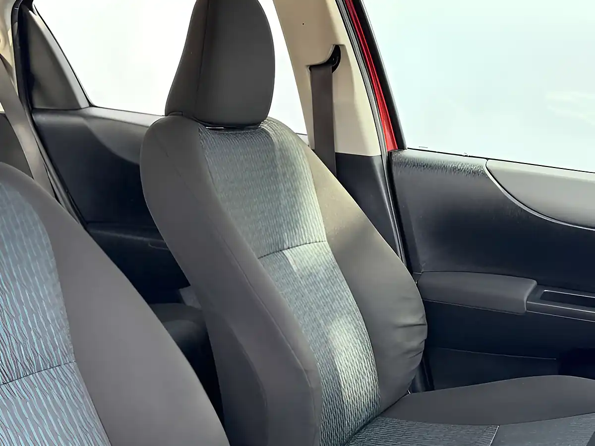 Used 2012 Toyota Yaris Yaris Tr Burning Red - Interior and Exterior details 10