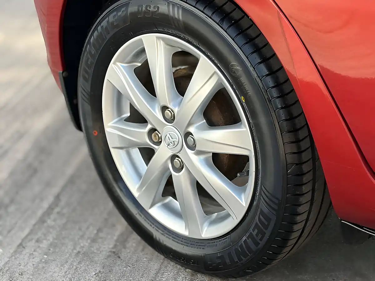 Used 2012 Toyota Yaris Yaris Tr Burning Red - Interior and Exterior details 7