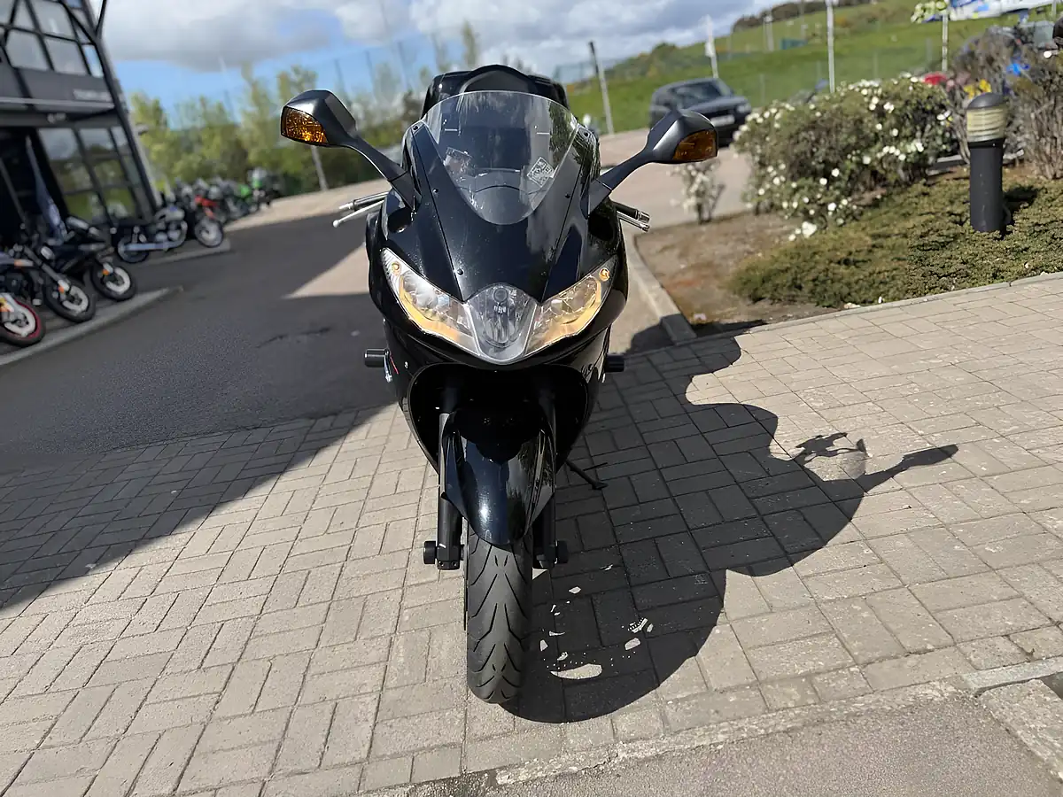 Used 2012 Triumph Sprint GT 1050 Abs Black - Interior and Exterior details 4