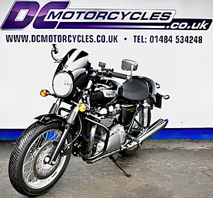 Used 2012 Triumph Thruxton 900 Roadster/Retro Black - Interior and Exterior details 4