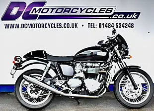Used 2012 Triumph Thruxton 900 Roadster/Retro Black - Interior and Exterior details 9