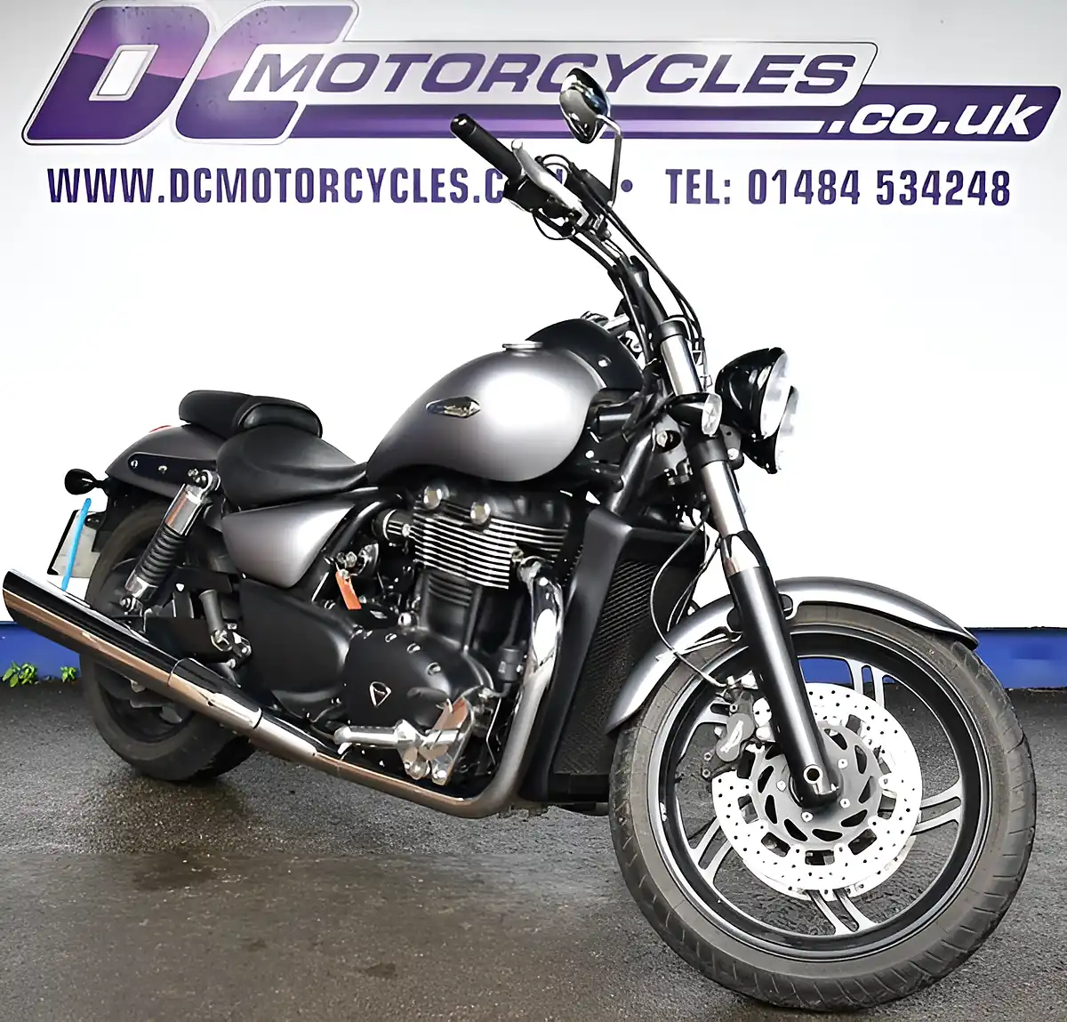 Used 2012 Triumph Thunderbird 1700 Custom Cruiser Matte Graphite - Interior and Exterior details 2
