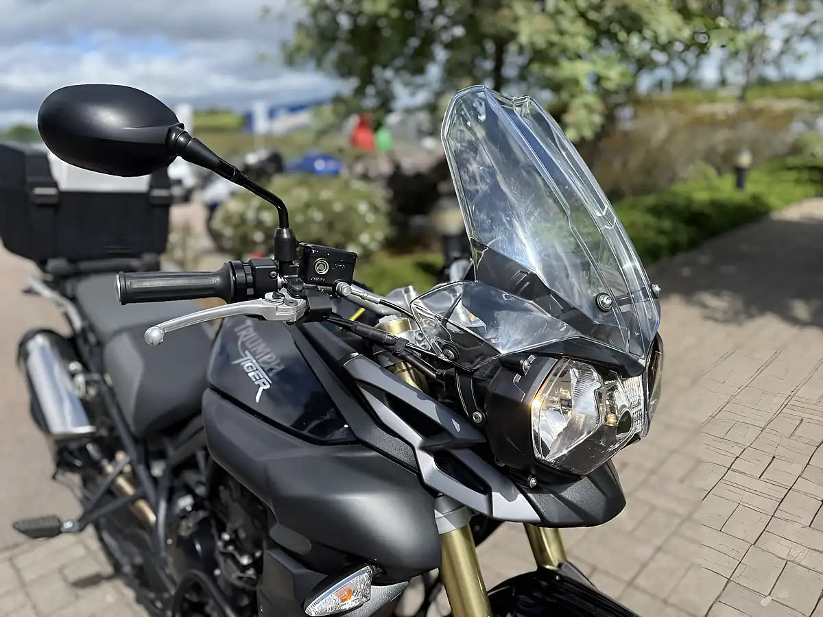 Used 2012 Triumph Tiger 800 Abs Black - Interior and Exterior details 11