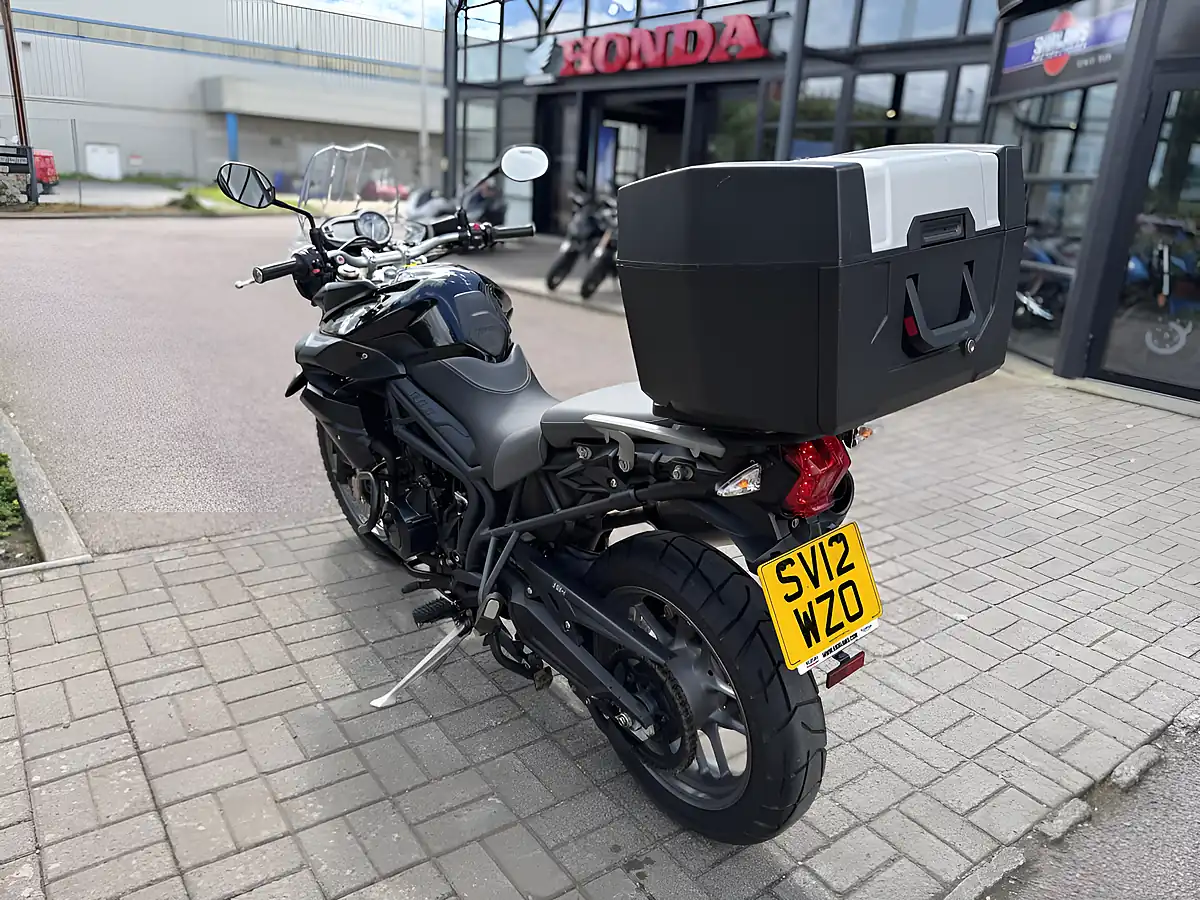 Used 2012 Triumph Tiger 800 Abs Black - Interior and Exterior details 4