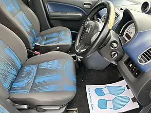 Used 2012 Vauxhall Agila S Blue - Interior and Exterior details 4
