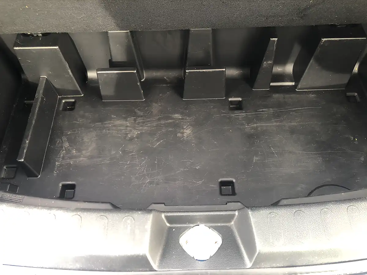 Used 2012 Vauxhall Agila S Blue - Interior and Exterior details 12