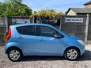 Used 2012 Vauxhall Agila Se Blue - Interior and Exterior details 12