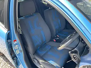 Used 2012 Vauxhall Agila Se Blue - Interior and Exterior details 15