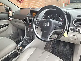 Used 2012 Vauxhall Antara Se Black - Interior and Exterior details 15