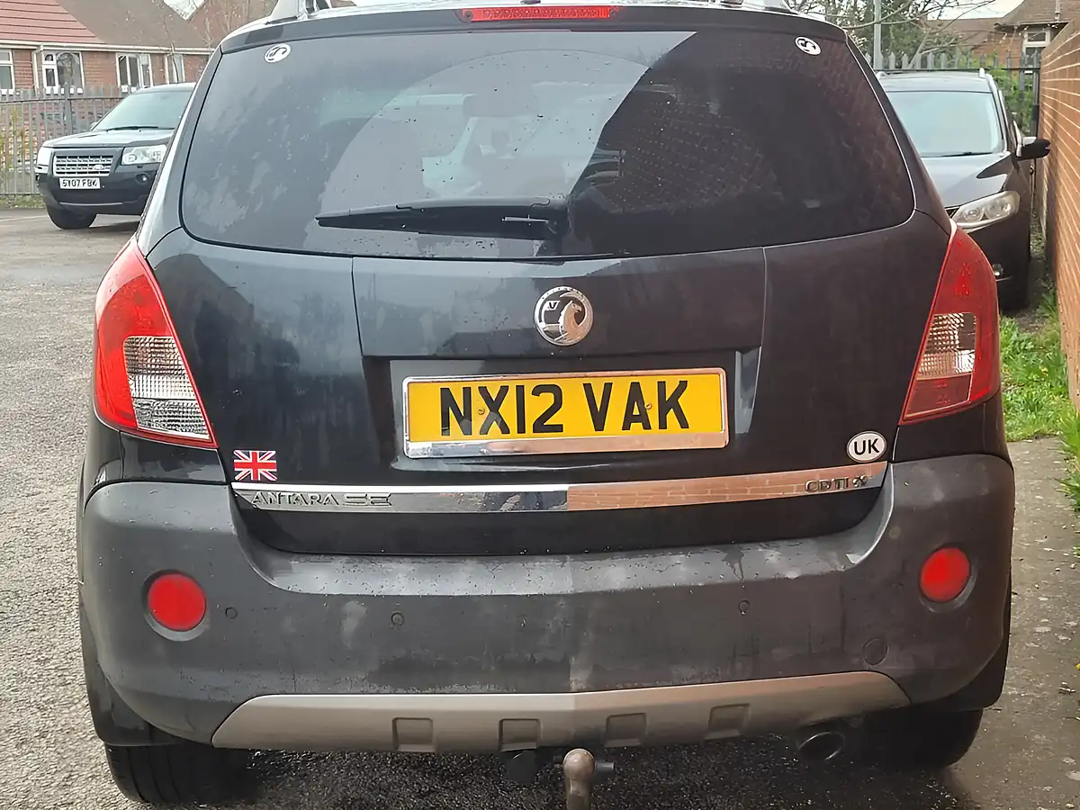 Used 2012 Vauxhall Antara Se Black - Interior and Exterior details 4