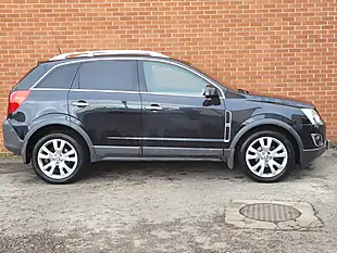 Used 2012 Vauxhall Antara Se Black - Interior and Exterior details 6