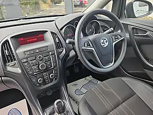 Used 2012 Vauxhall Astra Active Limited Edition Grey - Interior and Exterior details 12