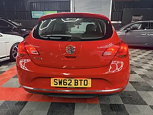 Used 2012 Vauxhall Astra Active Red - Interior and Exterior details 7