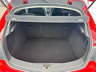 Used 2012 Vauxhall Astra Gtc Sport Red - Interior and Exterior details 6