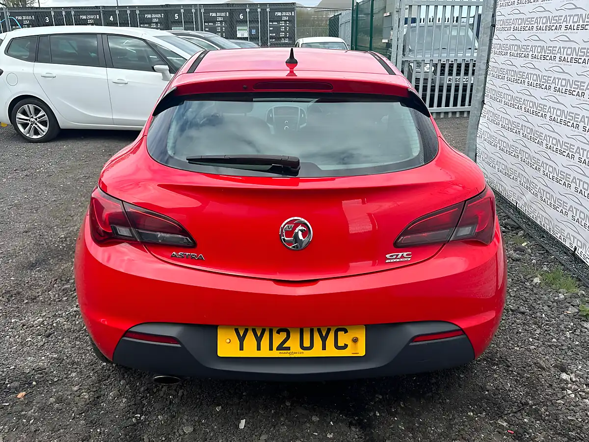 Used 2012 Vauxhall Astra Gtc Sport Red - Interior and Exterior details 8