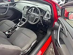 Used 2012 Vauxhall Astra Gtc Sport Red - Interior and Exterior details 9