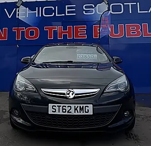 Used 2012 Vauxhall Astra Gtc Sri Black - Interior and Exterior details 4