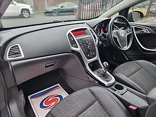 Used 2012 Vauxhall Astra Gtc Sri Grey - Interior and Exterior details 17