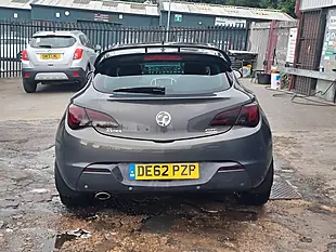 Used 2012 Vauxhall Astra Gtc Sri Grey - Interior and Exterior details 5