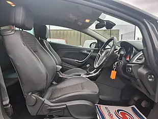 Used 2012 Vauxhall Astra Gtc Sri Grey - Interior and Exterior details 7