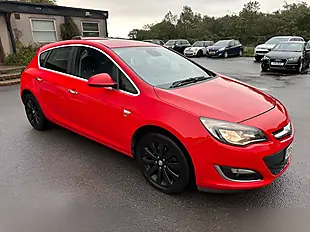 Used 2012 Vauxhall Astra Se Red - Interior and Exterior details 8