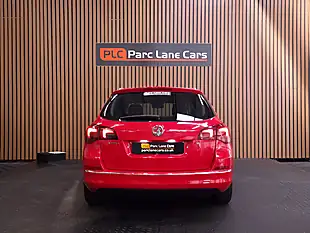 Used 2012 Vauxhall Astra Se Sports Tourer Red - Interior and Exterior details 11