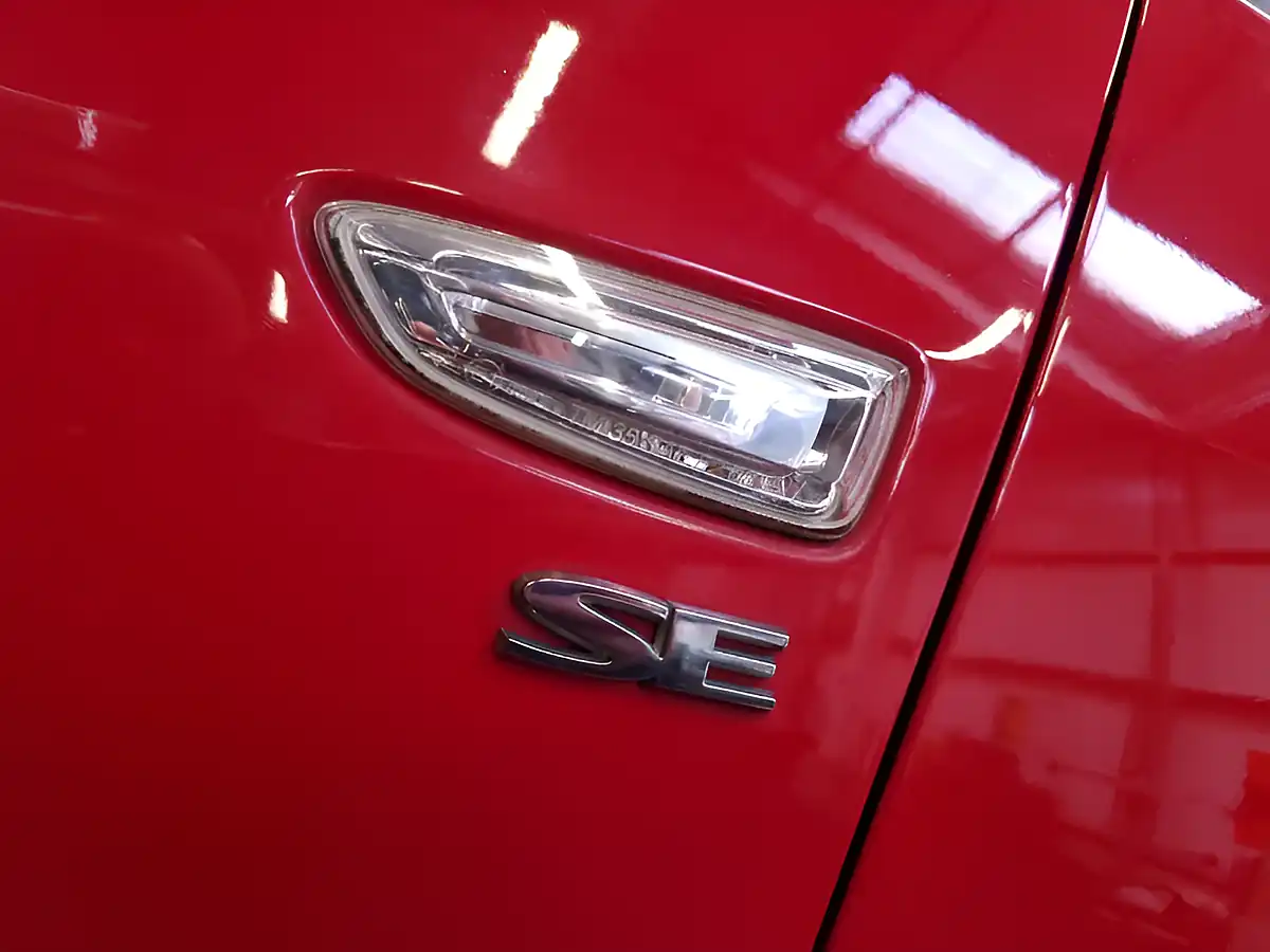 Used 2012 Vauxhall Astra Se Sports Tourer Red - Interior and Exterior details 15