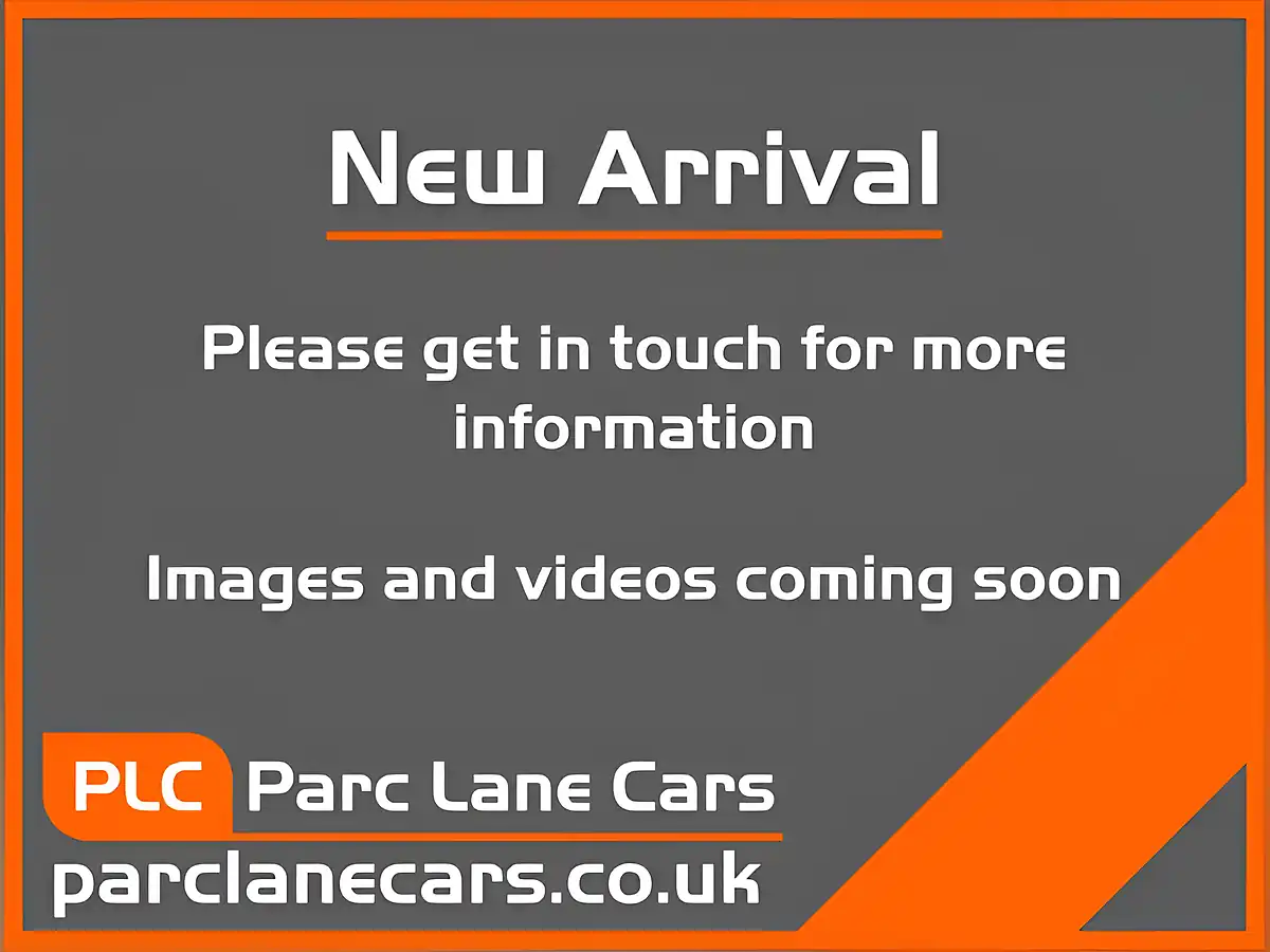 Used 2012 Vauxhall Astra Se Sports Tourer Red - Interior and Exterior details 2