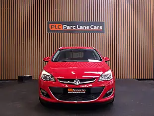 Used 2012 Vauxhall Astra Se Sports Tourer Red - Interior and Exterior details 4