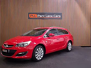 Used 2012 Vauxhall Astra Se Sports Tourer Red - Interior and Exterior details 6