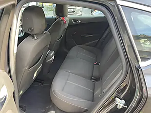 Used 2012 Vauxhall Astra Sri Black - Interior and Exterior details 13