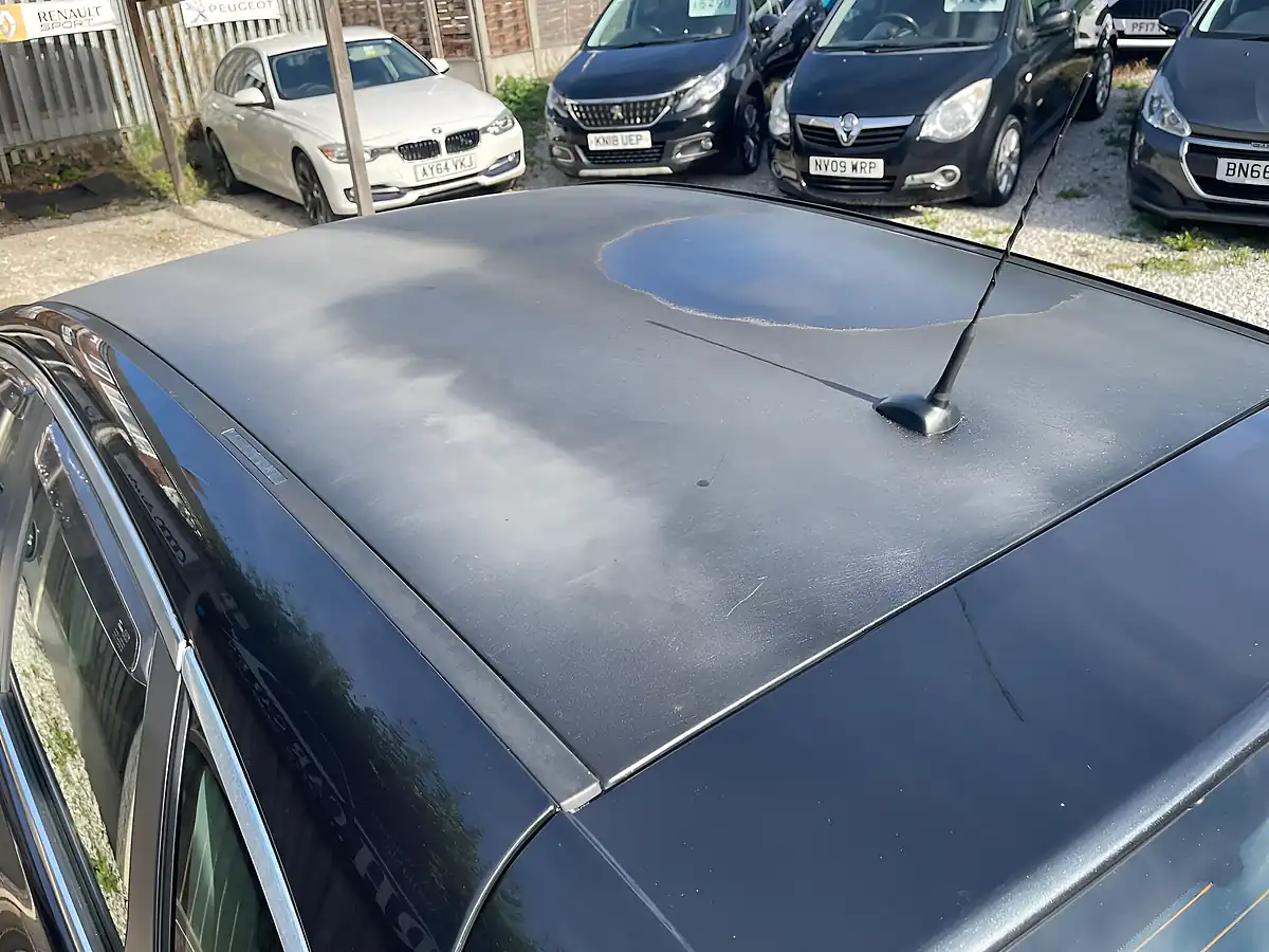 Used 2012 Vauxhall Astra Sri Black - Interior and Exterior details 20